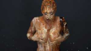 alexa-brooke-guess-the-mess_23.jpg