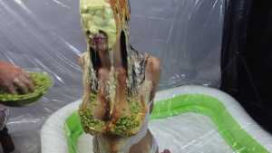 lauren-plays-guess-the-mess-extreme_18.j