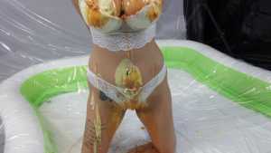 lauren-plays-guess-the-mess-extreme_8.jp