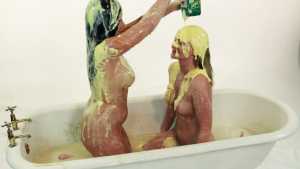 messy-bathtime_23.jpg