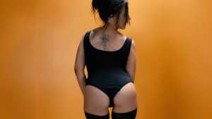 tara-mays-sexy-sploshing_2.jpg
